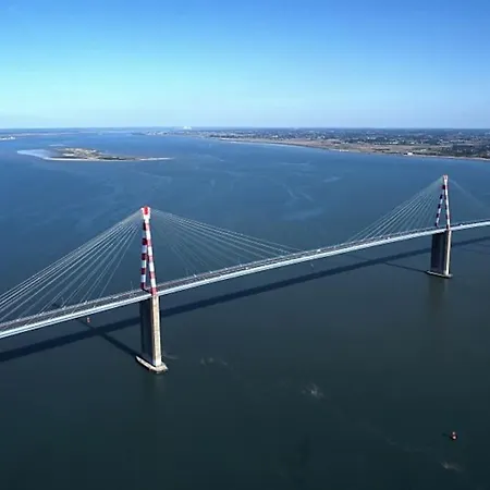 Confortable A 300m De La 아파트 *