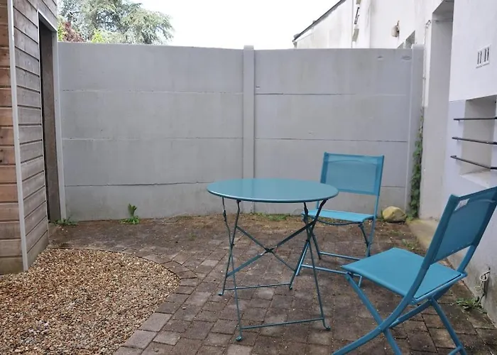 Confortable A 300m De La *